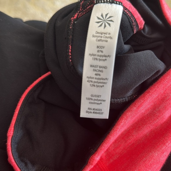 Athleta Splits Revelation Capri, heather Day-glo orange & black. Small. - Picture 6 of 7